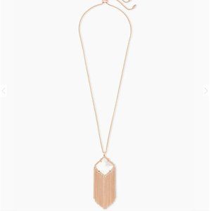 Kendra Scott Kingston Necklace In Ivory Pearl